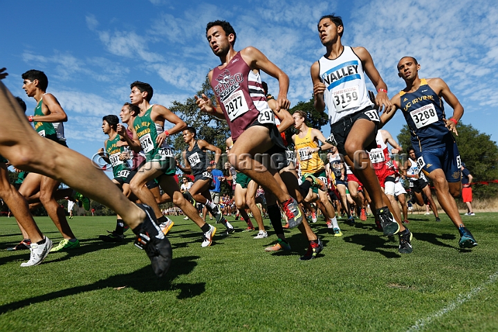 2015SIxcCollege-091.JPG - 2015 Stanford Cross Country Invitational, September 26, Stanford Golf Course, Stanford, California.